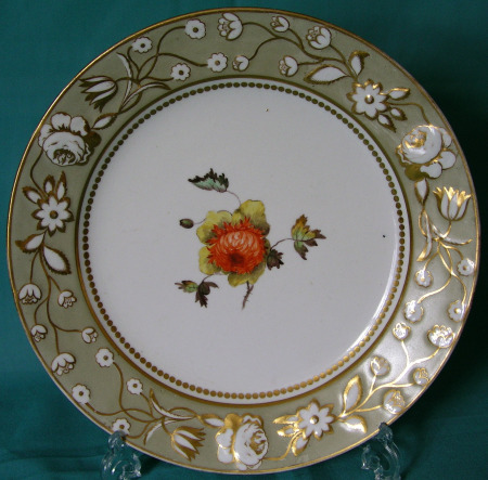 An Early 19th century Chamberlain Worcester plate