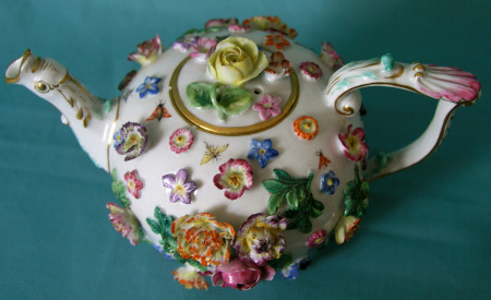 meissen teapot pic top