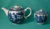 A Caughley Porcelain Teapot 