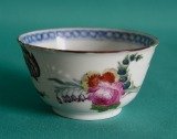 A Chinese Porcelain Teabowl, decorated in London c.1750-60