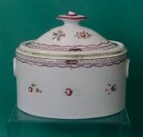 A Spode Old Oval Shape Sugar Box c.1800-1805